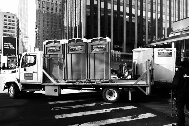 Best Portable bathroom rental  in Grayson, CA